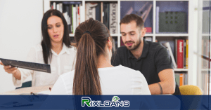 three people having a conversation